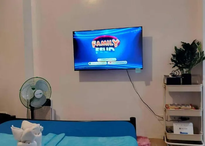 Luxurious 9th Floor In Quezon With Private Pool