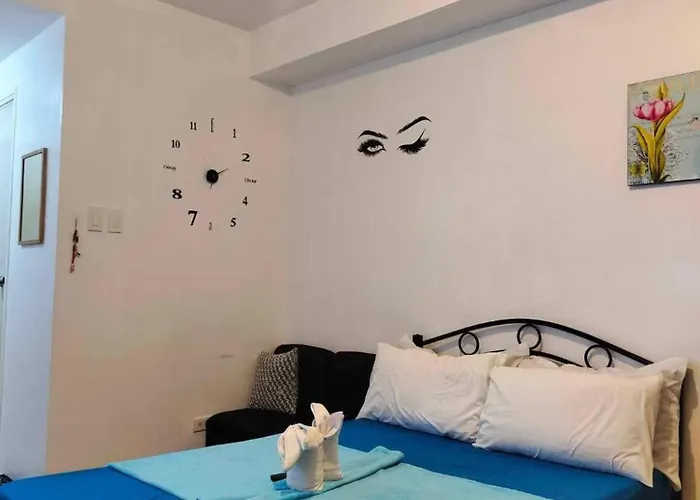 Luxurious 9th Floor In Quezon With Private Pool Manila